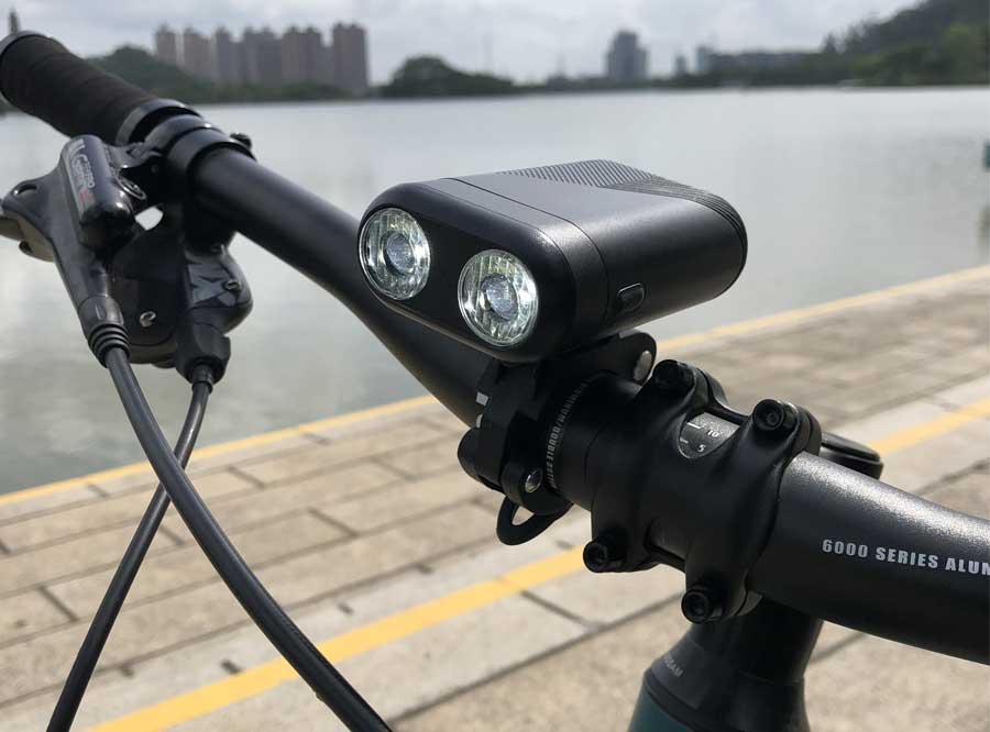 Sate-Lite USB rechargeable bicycle headlight with twin optical lens design S601